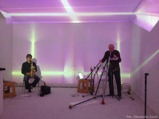 Spazioersetti, galleria di arte sonora, concerto con Werner Durand Spazioersetti, galleria di arte sonora, concerto con Werner Durand